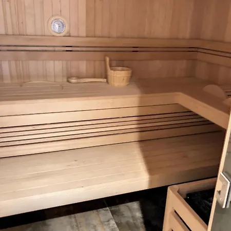 Casa Loua 圣塔露西港口